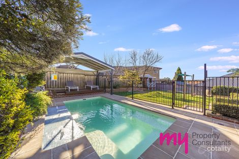 Property photo of 18 Deep Pool Way Mount Annan NSW 2567