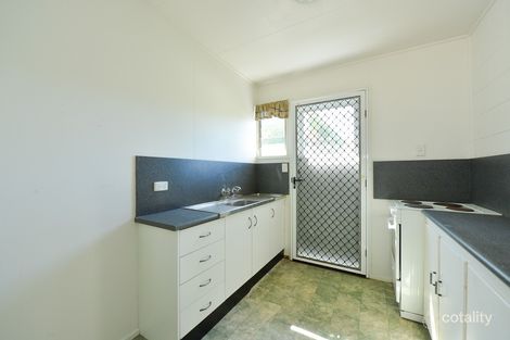 1 Walters Ave, West Gladstone, QLD 4680