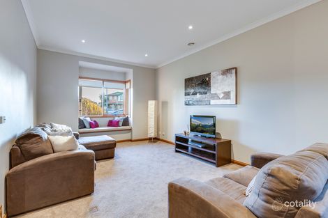 Property photo of 8 Remany Close Hillside VIC 3037