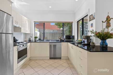 Property photo of 1/16 Matthews Street Wollongong NSW 2500