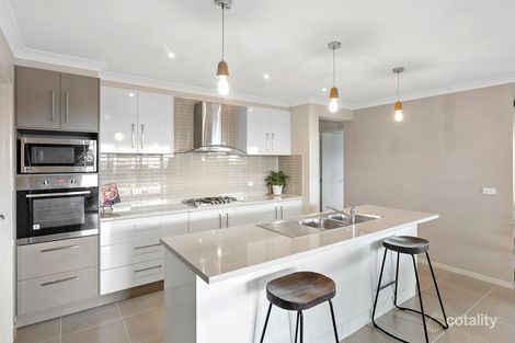 Property photo of 10 Roman Drive Darley VIC 3340