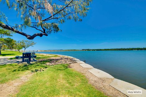 15 Ware Ave, Causeway Lake, QLD 4703