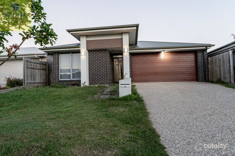 15 Arravanda Cres, Pallara, QLD 4110