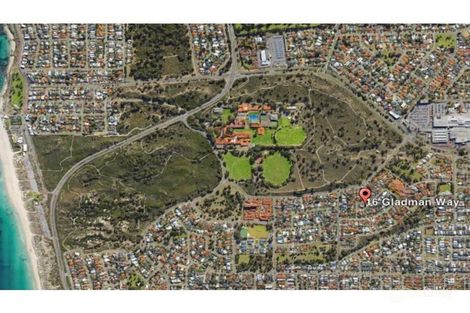 Property photo of 16 Gladman Way Karrinyup WA 6018