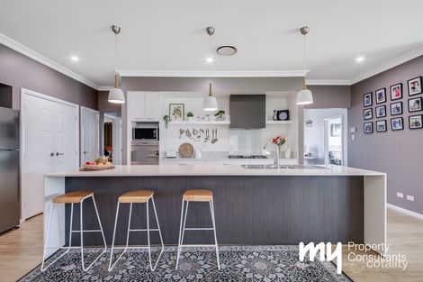 Property photo of 6 Weirberly Road Elderslie NSW 2570