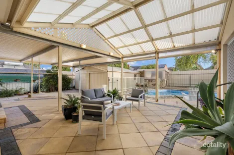 Property photo of 11 Whitbread Avenue Klemzig SA 5087