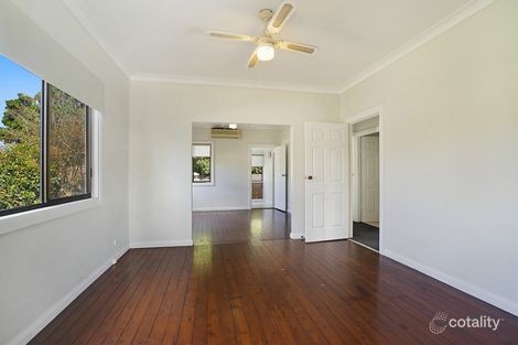 Property photo of 13 Emily Street Marks Point NSW 2280