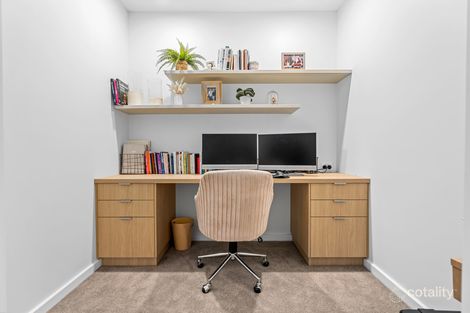 Property photo of 6 Gat Sing Way Dennington VIC 3280