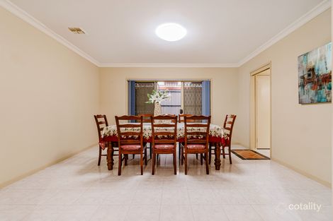 Property photo of 11 Hunter Avenue Roxburgh Park VIC 3064
