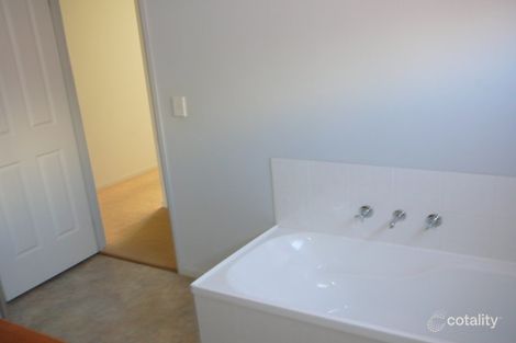 Property photo of 20 Graham Street Kangaroo Flat VIC 3555