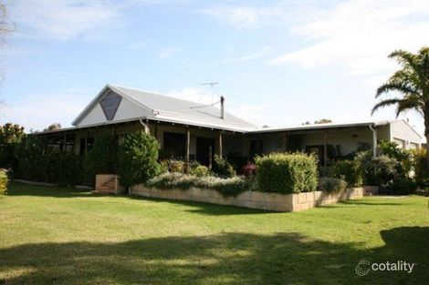 690 Old Shark Lake Rd, Monjingup, WA 6450