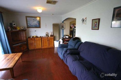 Property photo of 40 Harry Street Cranbourne VIC 3977