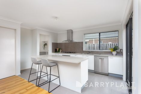 16 Jacana Cres, Williams Landing, VIC 3027