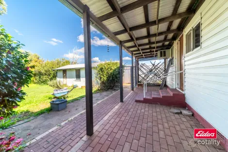 Property photo of 8 North Street Dubbo NSW 2830