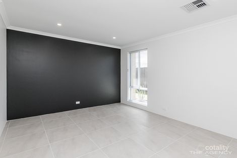 Property photo of 52 Reflection Boulevard Jindalee WA 6036