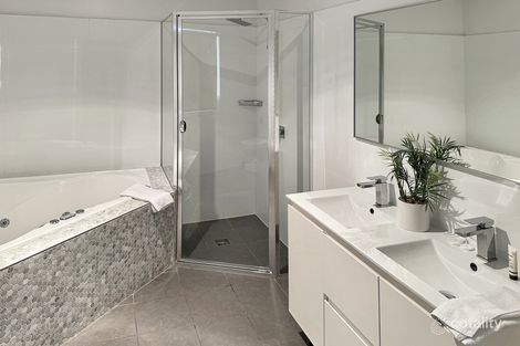 Property photo of 41 Alexander Parade Arcadia Vale NSW 2283