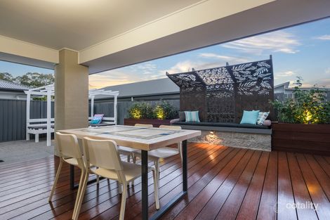 6 Knightsbridge St, Pallara, QLD 4110