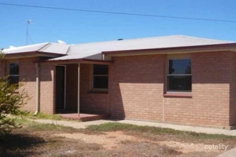 8 Hutchinson St, Whyalla Stuart, SA 5608