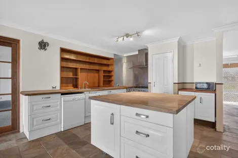 Property photo of 70 The Avenue Warnbro WA 6169