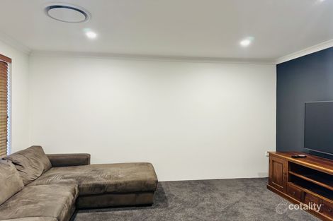 Property photo of 14 Sparrow Crescent Broadwater WA 6280