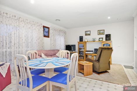 Property photo of 17 Ayrvale Avenue Lake Gardens VIC 3355