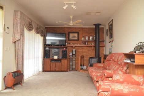 Property photo of 1 Clematis Court Lucknow VIC 3875