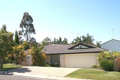 17 Saint Clair Cres, Wishart, QLD 4122