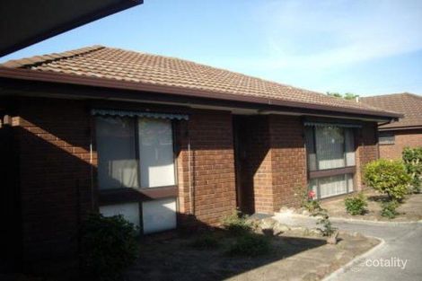 2/3 Robert St, Dandenong, VIC 3175