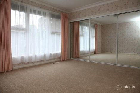 Property photo of 18 Lauer Street Doncaster VIC 3108