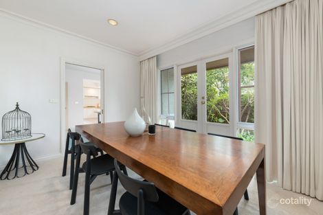 Property photo of 1/4 Tyndall Street Surrey Hills VIC 3127