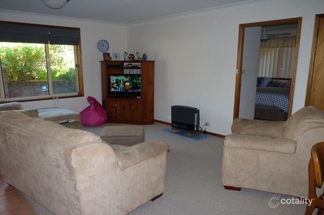 Property photo of 10 Simmons Drive Ulladulla NSW 2539