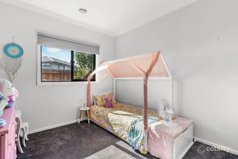 Property photo of 16 Holman Road Kilmore VIC 3764