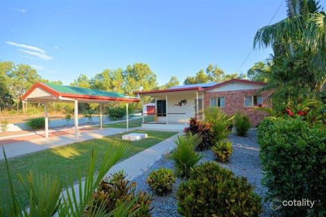 30 Tracey St, Balgal Beach, QLD 4816