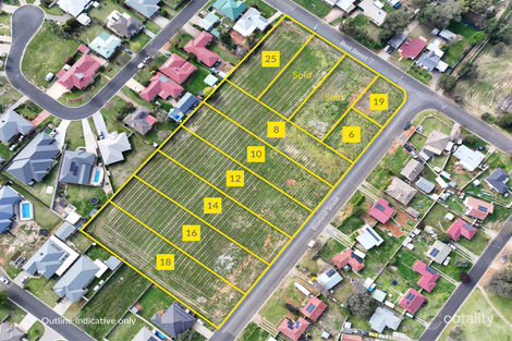 16 Blaxland St, Parkes, NSW 2870