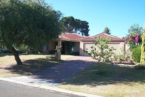 18 Houghton Way, Winthrop, WA 6150