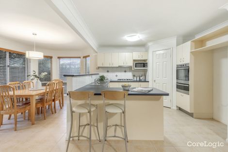 Property photo of 10 Kane Crescent Mansfield QLD 4122