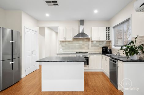 Property photo of 26 Peterborough Drive Doreen VIC 3754