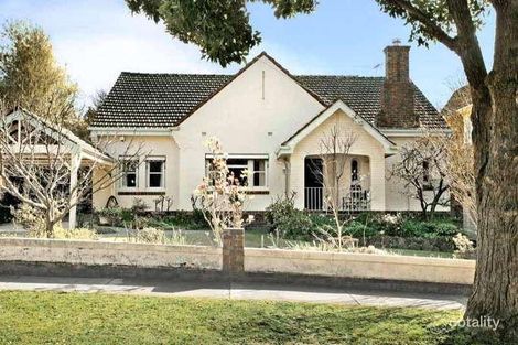 Property photo of 28 Walsh Street Deepdene VIC 3103