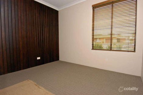 Property photo of 6 Peerless Place Noranda WA 6062