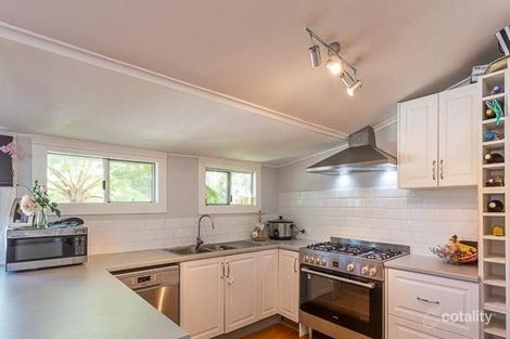 Property photo of 54 Saint Helens Road Mitchelton QLD 4053