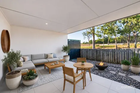 Property photo of 2/19 Raymont Crescent Gatton QLD 4343