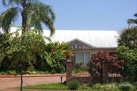 360 Mccoombe St, Mooroobool, QLD 4870