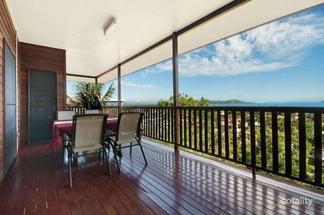 Property photo of 31 Gilbert Crescent Castle Hill QLD 4810