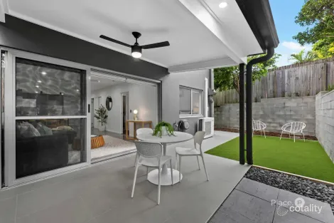 Property photo of 9/16 Selborne Street Mount Gravatt East QLD 4122