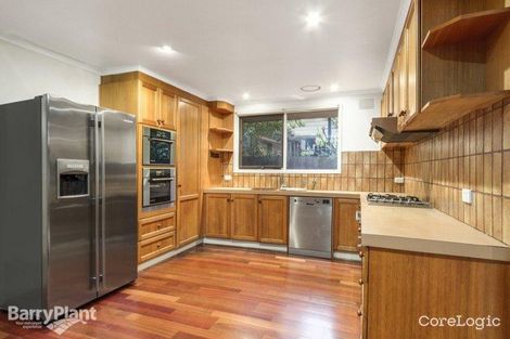 Property photo of 1 Kenross Court Wantirna VIC 3152