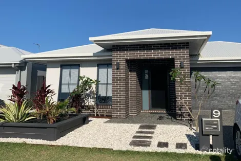 9 Benjamen Cres, Nirimba, QLD 4551