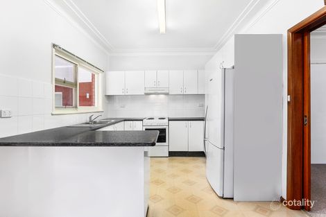 Property photo of 150 Flinders Road Georges Hall NSW 2198