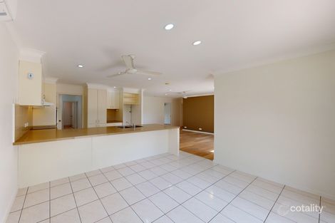 Property photo of 2 Berkeley Place Ferny Grove QLD 4055