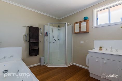 Property photo of 2 Lang Place Glenorchy TAS 7010