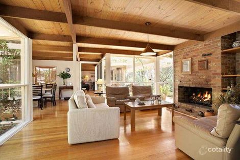 Property photo of 10 Lynette Avenue Warrandyte VIC 3113